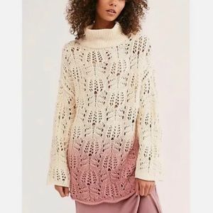 Free People chunky turtle neck ombre dip dye crochet sweater - M